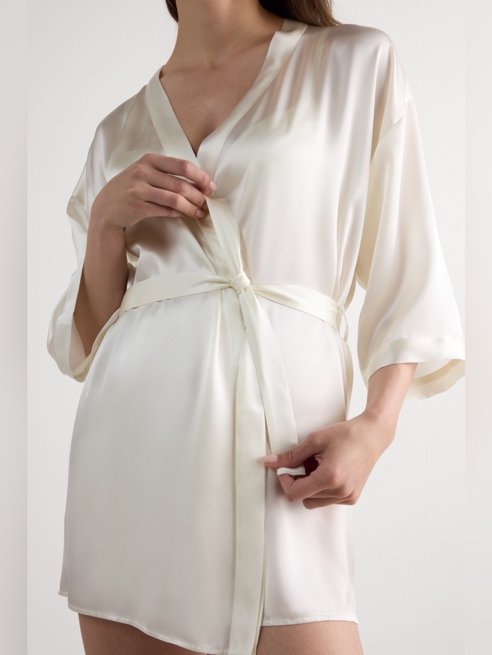 intimissimi Silk Kimono Cream 3/4 Sleeve Robe Small Medium Sophisticated NWT